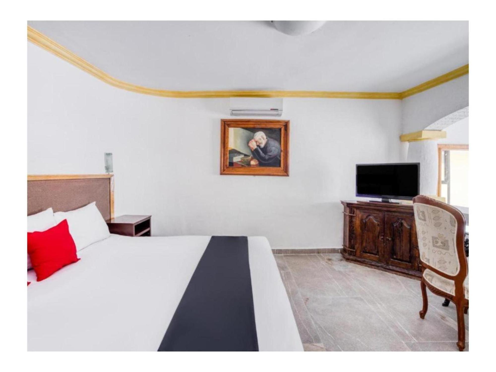 Capital O Gran Hotel Campestre Celaya  Eksteriør billede